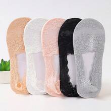5 Pairs Women's Lace Invisible Socks Summer Thin Low Cut Boat Socks Silicone Non-Slip No-Show Socks (Without Cardboard)