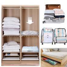 Túi đựng chân không, có thể sử dụng với bất kỳ máy hút bụi nào để đựng quần áo và chăn ga gối đệm, tiết kiệm không gian, bụi bẩn và độ ẩm. Dễ sử dụng: Có thể sử dụng với bất kỳ máy hút bụi gia dụng nào và máy bơm khí điện để đẩy hết không khí thừa ra ngoài và giữ kín túi đựng bằng khóa kéo đôi đặc biệt. - Nhiều màu - Xem 5
