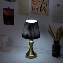 1 Stück Luxus Plissee Lampenschirm mit Aluminiumlegierung Basis, USB betrieben, 3-Farben dimmbar Tischlampe