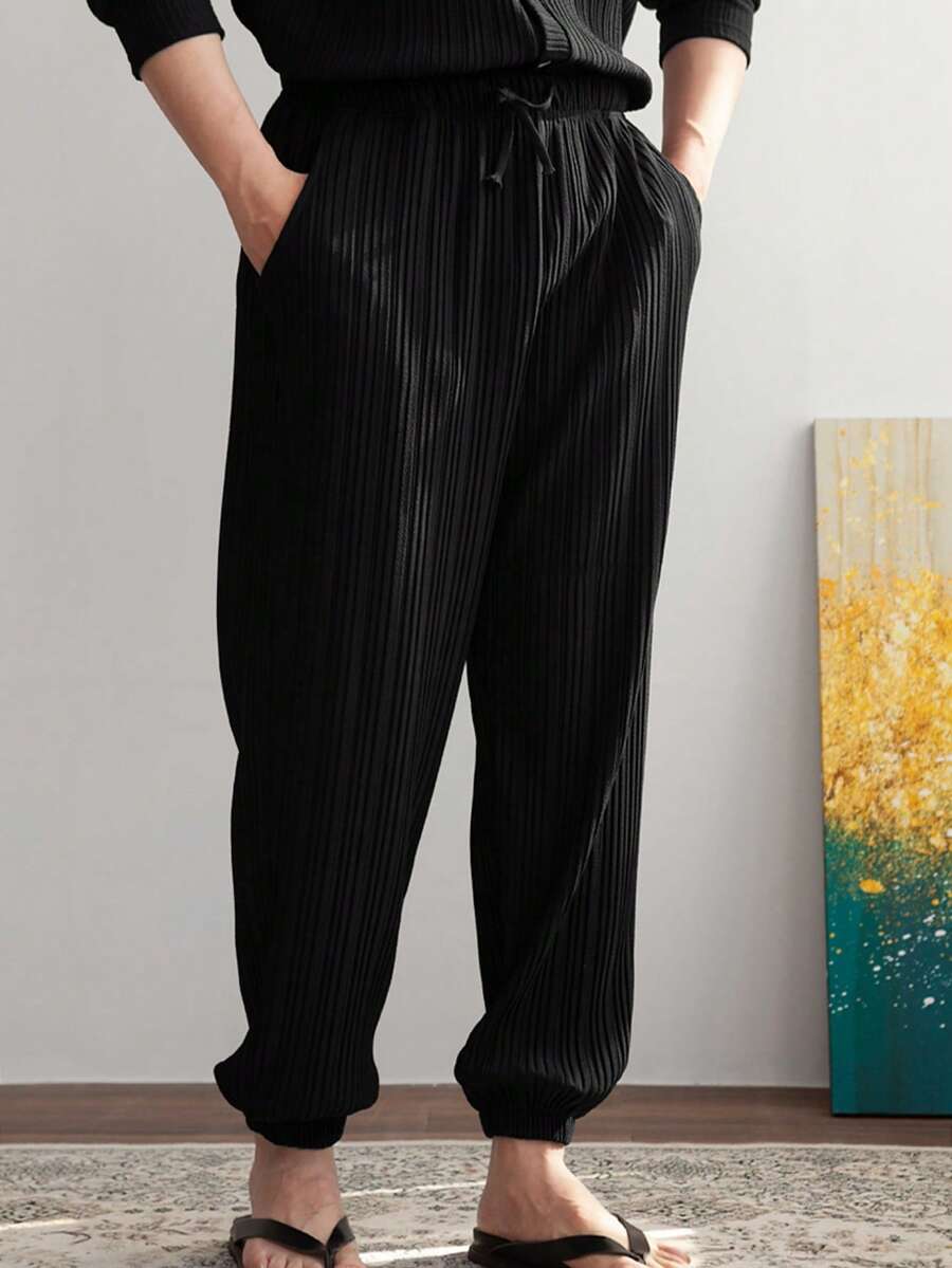 Pantalones con pierna plisada para hombres, cómodos, transpirables y suaves, adecuados para uso casual, vacaciones, uso diario, ir al trabajo y la escuela