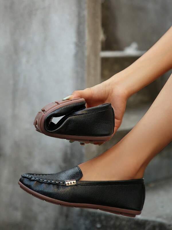 Women Round Toe Penny Loafer Flat Shoes, Large Size, Mirror Finish, Solid Color, Flexible, All-Season, Minimalist Design, Polyurethane Upper, Fabric Inner, TPR Sole, No Sequins, Hand Wash Or Professional Dry Clean