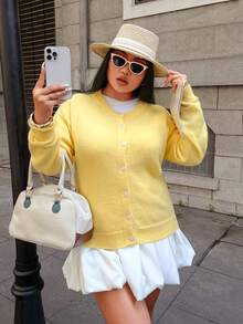 Plus Size Fall And Winter Plus Size Fashion Casual Holiday Elegant Cream Yellow Small Round Neck Design Long Sleeve Cardigan Sweater Women's Brunch Outfits For Women Fall Women Clothes Sweater