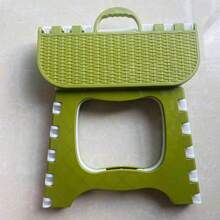 1pc Plastic Folding Stool, Portable Outdoor Small Bench, Home Use Mazza Small Stool, Train Small Stool