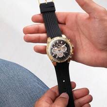 Guess Kristallisierte Multifunktions-Herren-Quarzuhr aus Edelstahl, Gold, drei kleine Zifferblätter, robuste Textur, Zifferblatt, geeignet für den täglichen Gebrauch, ein Geschenk für Freund/Ehemann/Vater, als Geburtstagsgeschenk. GW0333G2