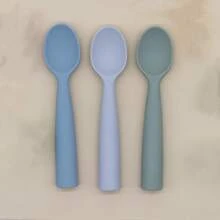 Bneseus 3件套婴儿喂食用具套装 硅胶喂食勺 彩色儿童勺 硅胶弯勺套装 适合初学者勺子 帮助宝宝学习吃饭 婴儿翻转勺工具 鼓励独立喂食 适合男孩女孩居家或旅行使用 - 餐匙 - 查看 10