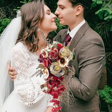 Bridal Bouquets Holding Flowers, Cascading, Bridal Bouquets, 17.7-Inch Bridal Bouquets, Wedding Throwing Bouquets, Artificial Flower Bouquets, Wedding Ceremonies And Anniversary Decorations - 紅色 - 查看 2