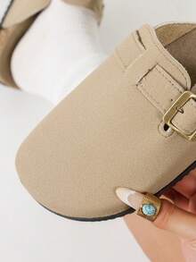 纯色金属搭扣装饰套脚凉鞋，厚底舒适柔软软木鞋底，坡跟凉拖，适合户外、通勤、休闲、日常穿着。 - 卡其色 - 查看 8