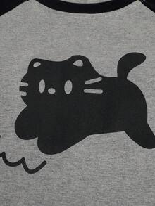 女士睡衣两件套，长袖上衣和长裤，吸湿透气，适合春秋季和冬季穿着。