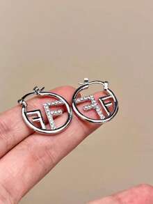 1 par de nuevos pendientes con letra F, diseño de nicho de lujo ligero, pendientes personalizados de temperamento, regalo de joyería