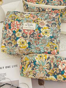 1个彩色大号花卉绗缝化妆包，时尚休闲大容量便携拉链化妆包，旅行度假必备化妆包，可收纳卫生巾、卫生棉、有线耳机、头戴式耳机、充电器、口红、化妆品、香水、护肤品和美容产品，家居装饰，钥匙，节日礼物，化妆包，小型化妆包，化妆包，圣诞礼物，收纳袋，手拿包/小手提包，化妆品收纳盒，收纳袋，刷子架，迷你收纳袋，大容量收纳袋，圣诞礼物，女士礼物创意，化妆包，旅行必备 - 彩色 - 查看 18