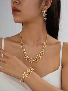 1 Set/1 pieza Conjunto de joyería de pulsera, collar y aretes con cadena y flor delicada y de moda, adecuado para uso diario de mujeres - Collar 57G7 - Ver 1