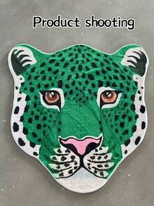 1pc Green Leopard Head Rug, Leopard Print Carpet, Creative Fashion Carpet, INS Style Rug, Home Decor Mat, Fluffy Soft Comfortable Carpet, Durable, Non-Slip Easy To Clean, Suitable For Kitchen, Entryway, Bedroom, Bathroom, Living Room, Gaming Room, Closet, Dining Room, Backyard Christmas Decor