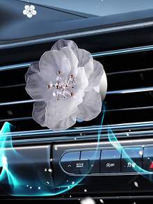 Flower-Shaped Car Air Freshener – Pearl-Like ABS Petal Vent Clip With Long-Lasting Light Scent, Cute Kawaii Dashboard Decor For Odor Elimination, Universal Fit Aroma Diffuser Accessory,Car Air Outlet Decoration