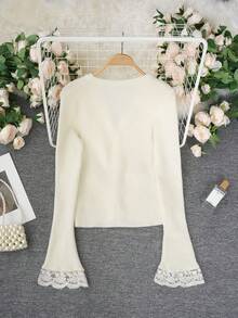 Rikumo 蕾丝V领金属纽扣开衫毛衣，时尚优雅的针织上衣，可作外套或单穿，冬季必备。 - 杏色 - 查看 7