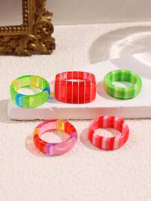 5pcs/Set Red & Green Striped Jelly Rings, Christmas Color Dopamine Ring Set, Everyday & Holiday Stacking Jewelry For Women, Autumn/Winter