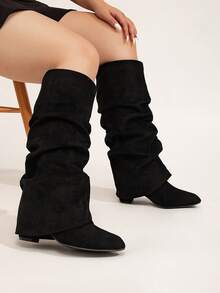 Women's Fashion Wide Width Faux Suede Tall Boots, Holiday Vacation Atmosphere, Fold-Down Shaft, Chunky Heel Knee-High Boots With Shark Buckle Decor, Sexy Outdoor High Heel Tall Boots, Wide Width Black Boots, High Heels - Black Cloth Folds - View 6