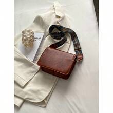 LEATVOOK Mini Embroidered Detail Square Bag Mini Vintage Crossbody Bag PU Leather Shoulder Bag Women's Classic Handbag Phone Purse, Retro Inspired Bag, Vintage Bag For Women.Best Mother's Day And Valentine's Day Gifts. - 棕色 - 查看 6