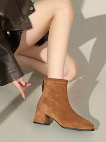 2025 Bottes polyvalentes pour femmes, Printemps/Automne, Bottes français à talon épais, Bottes de cheville fines