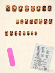 Fique Glamorosa com 24 Unhas Postiças de Formato Amendoado Médio, Estilo Punk, Unhas Falsas Legais de Halloween com Degradê Verde Escuro, Apresentando Estrelas Fofas, Luas, Gatos Pretos e Fantasmas, Juntamente com Degradês Laranja Estilo Y2K e Abóboras Assustadoras. Kit de Unhas Falsas de Cobertura Total para Mulheres e Meninas, Inclui 1 Peça Folha de Adesivos e 1 Peça Lixa de Unha Jelly Gel, Envio Aleatório