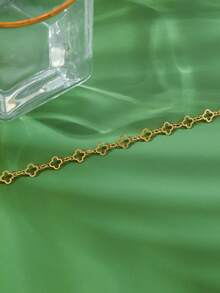 1pc Elegant & Charming 18K Gold Plated Lucky Four-Leaf Clover Bracelet, Suitable For Daily Wear, Shopping, Party, A Great Gift For Women