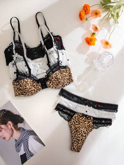 3pcs/Set Women Solid Color Lace Patchwork Heart, Leopard, Strawberry Print Front Closure Wireless Comfortable Bra Set