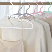 10/20/30/40/50/60pcs Sturdy Plastic Hangers - Non-Slip, (White, Black, Blue, Pink, Green, Gray) With Grooved Shoulders For Firm Grip - Ideal For Home Closets, Dorms And Wardrobe Organization