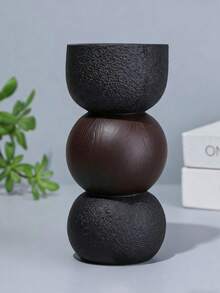 Un arzător de aromaterapie din rășină, proaspăt și elegant, în alb și negru. Poate fi folosit pentru decorarea și aromaterapia casei, la birou, în locuri de festival și yoga. Poate fi folosit și ca decorațiune în sufragerie, cadou pentru întoarcerea la școală, cadou de absolvire, suvenir, cadou de Ziua Îndrăgostiților și cadou pentru femei. Cadou de nuntă.