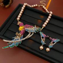 Creative And Fashionable Imitation Pearl Parrot Bird Wings, Cute Animal Necklace, Light Luxury, Niche Elegance, Retro High-End Design Sense, Earrings, Daily Leisure Commuting Accessories, Suitable For Banquets, Parties, Birthdays And Holiday Gifts For Girlfriends And Girlfriends - 項鍊-彩色(環保) - 查看 2