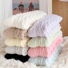 1/3/5 PairsWomen's Plush Cable- Short Socks - Ultra-Soft Thick Thermal Winter Socks For Home, Lounge & Sleepwear, Cozy Pastel Colors , Hand Wash Only, Indoor Warmth Comfort, Simple Solid Pattern, Soft Texture - Multicolor - View 5