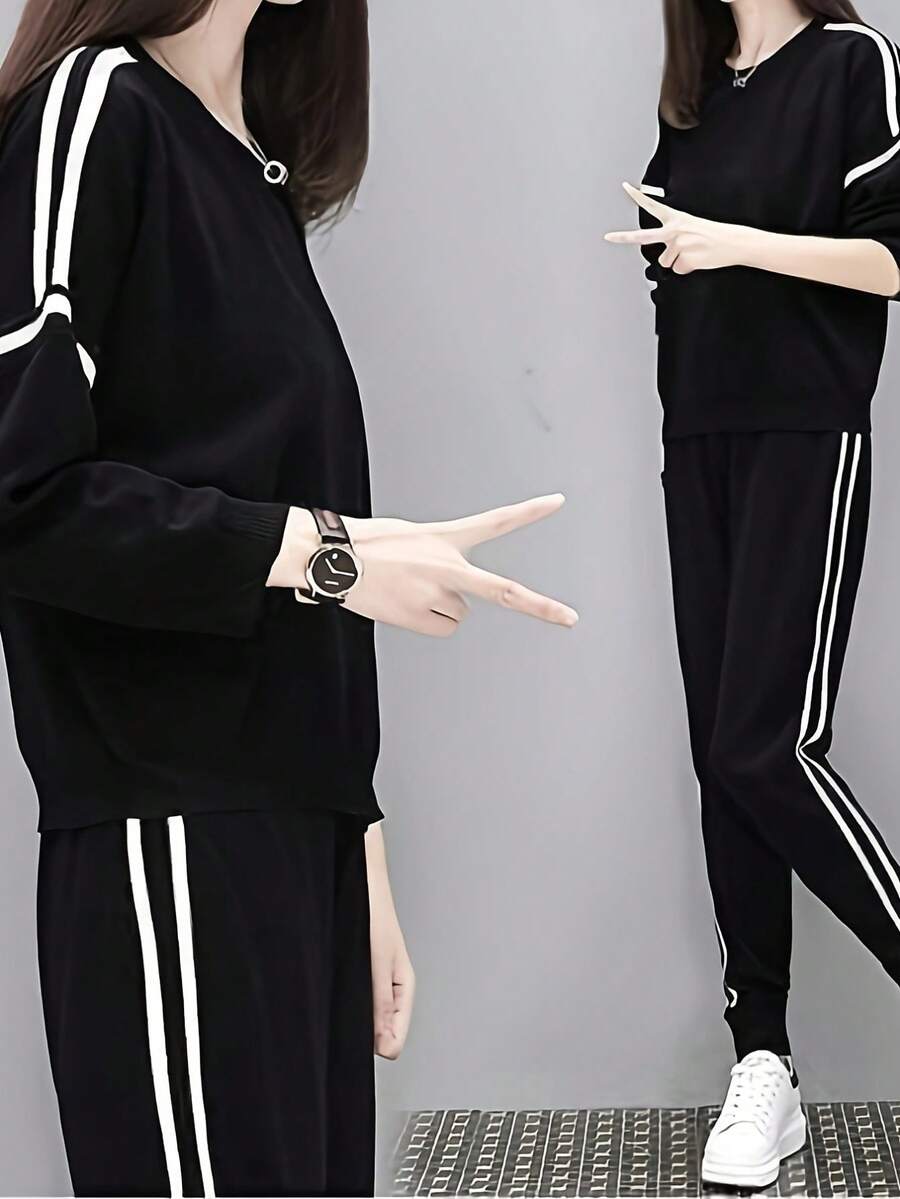 Women Two-Piece Outfits - 黑色 - 查看 1