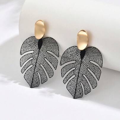 1 对复古时尚百搭叶子镂空金属耳环，适合日常佩戴