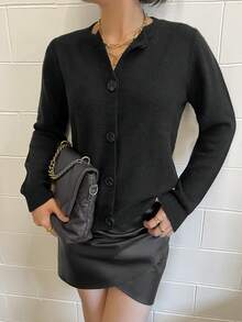 Women's Fashion Oversized Casual Comfortable Solid Color Pattern Solid Color Button Design V-Neck Long Sleeve Sweater Pullover Suitable For Daily Commuting, Office Wear, And Shopping Fall/Winter Clothes For Women Sweaters For Women Sweater Tops