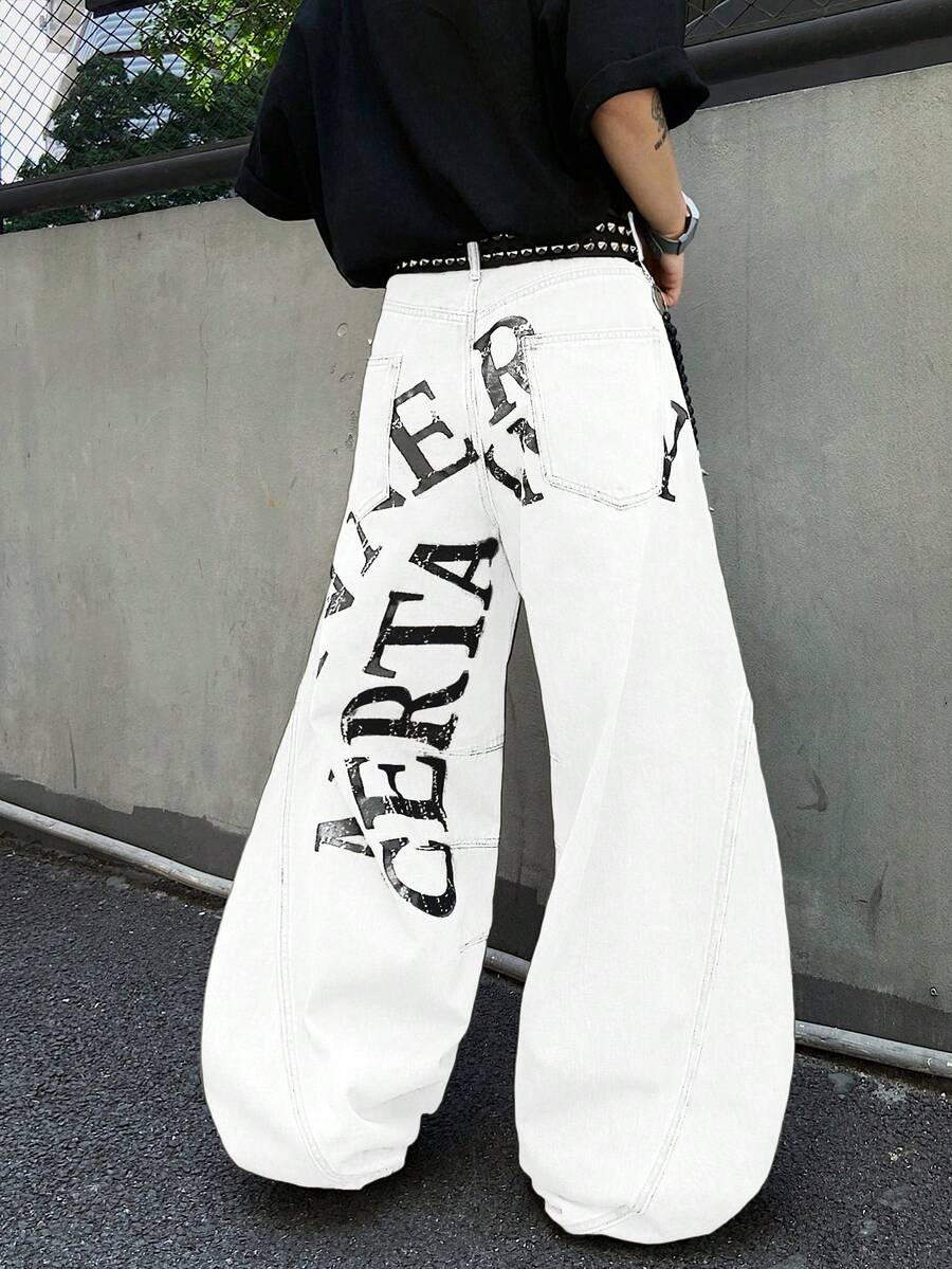 1件 Infinite Jeans 美国休闲品牌拼接男士个性化印花喇叭裤，宽松舒适的街头风阔腿裤（不含腰带和配饰） - 白色 - 查看 1