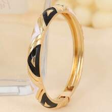 1 pieza Brazalete estilo vintage chapado en oro con esmalte, brazalete dorado, accesorio de joyería para mujeres y niñas, adecuado para la Gala Met, festivales de música, fiestas de lujo, regalo de coleccionista de lujo