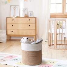 سلة حبال الخيش لنباتات 1 قطعة، سلة تخزين محاكة حديثة لأصيص زهور 10 بوصة للأرضيات والنباتات الداخلية، سلة تنظيم تخزين الحبال، ديكور منزلي ريفي، خطوط بيضاء وبيج