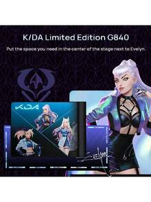 Logitech G840 XL Mauspad KDA Custom Edition Hochwertiges Material für reibungslose Bewegungen Rutschfestes Gummi haftet auf dem Schreibtisch Robuste Lock-Edge-Technologie erweitert die XL-Größe, um den Schreibtisch abzudecken