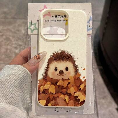 1pc TPU Material Cute & Warm Hand-Painted Hedgehog Autumn Pattern Phone Case Compatible With IPhone/Redmi