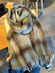 1条女士绿色复古格子休闲奢华仿羊绒围巾 - 超级柔软、保暖舒适、无弹力、防寒、优雅流苏饰边，适合秋冬季节，时尚披肩 - 彩色 - 查看 3