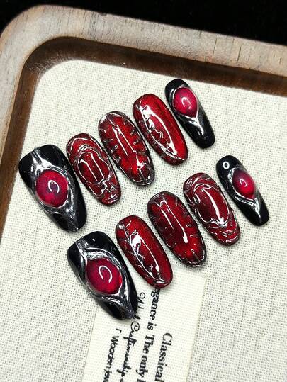 Handcrafted Wearable Manicure - Press-On False Nails - High-Quality Red Cat-Eye Effect - Complemented With Silver And Black - Best-Selling Item - Fashionable And High-End - Suitable For Girls, Reusable