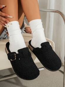 女士时尚新款毛绒一脚蹬拖鞋，单扣，舒适适合室内外度假休闲穿着，百搭平底凉鞋 - 黑色 - 查看 3