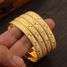 Set de 4 brazaletes de estilo africano de Dubai con acabado mate en color dorado, joyería de lujo para fiestas, regalo de boda para la novia saudí - Amarillo Oro - Ver 7