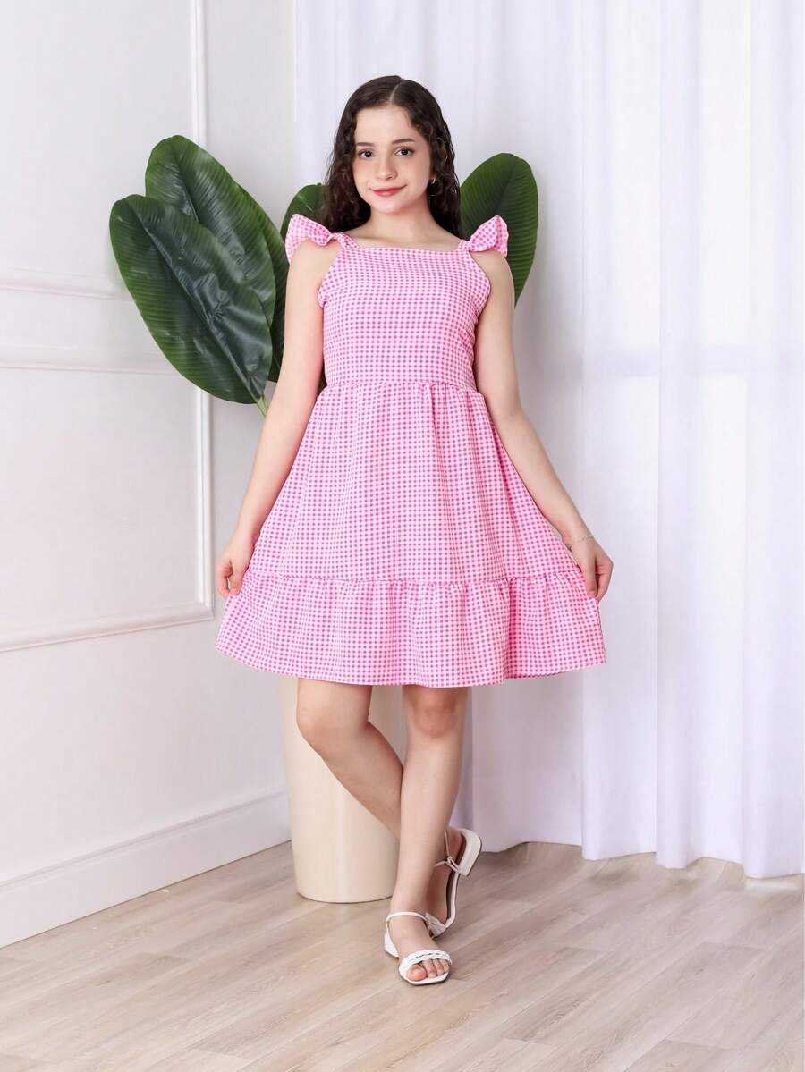 Vestido Infantil e Juvenil para Meninas e Adolescentes de Alça Estampa Xadrez Tecido Crepinho Para Festa Junina Julina Manga Frufru Moda Primavera Verão com babados (Vinf430) - Rosa chiclete - Visão 1