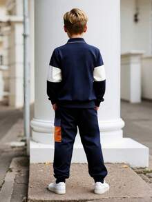 2 件套男童复古拼色长袖 Polo 衫和休闲舒适长裤套装，户外时尚服装