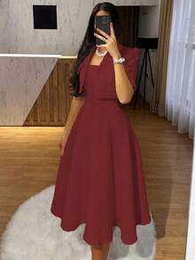 2 件套优雅法式复古硬币印花吊带裙 + 短袖夹克上衣，迷人两件套 - 酒紅色 - 查看 3