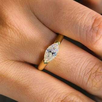 VKHK 1 件迷人闪亮锆石装饰单戒指，适合女性婚礼佩戴和礼物