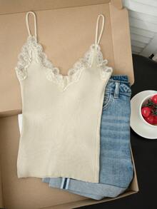 女士蕾丝吊带背心，V领蕾丝拼接针织上衣，适合返校季穿着