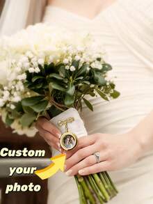 Customized Wedding Bouquet Accessories, Customizable Photo, Exclusive Bride Gift, Customized Photo Brooch, Photo Corsage Accessory, Exclusive Groom Gift, Photo Brooch, Commemorative Brooch - Multicolor - View 2