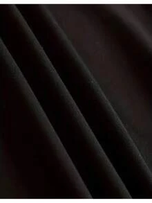 Camiseta de manga corta para damas con estampado de patrones, top de cuello redondo suelto y casual, se puede lavar aáquina para comodidad durante las cuatro estaciones. - Negro - Ver 2