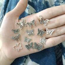 40/80/100 pièces/sac Décorations d'insectes mixtes : papillons, libellules et abeilles. Utilisées pour la création de bijoux DIY - accessoires et ornements pour la fabrication de colliers et bracelets