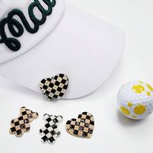 心形 + 泰迪熊设计磁性帽夹高尔夫球标记 - 易于使用的高尔夫配件，用于在果岭上标记球，是送给高尔夫球手的礼物